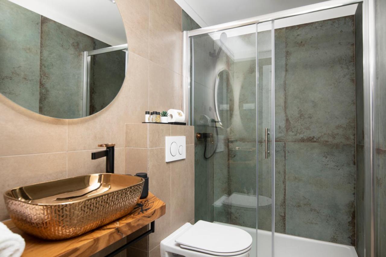 K- Apartments Пула Экстерьер фото